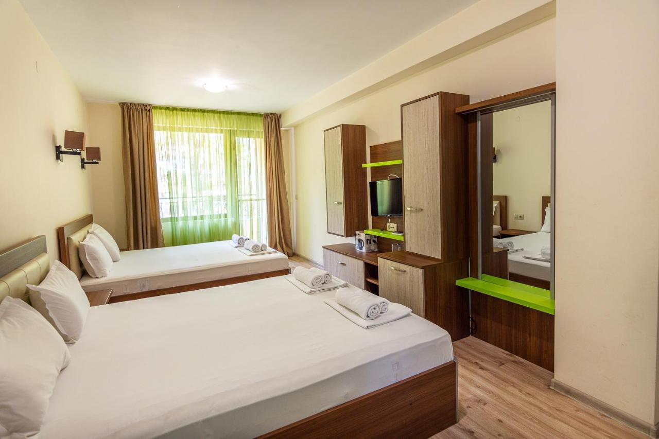 Eco Hotel Momata Kolarovo Exterior photo